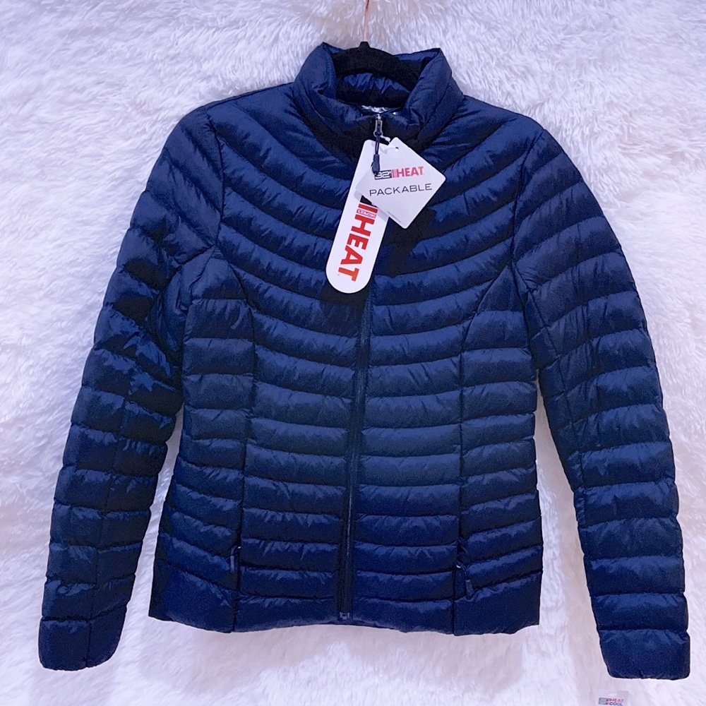 WOMEN'S LIGHTWEIGHT RECYCLED POLY-FILL PACKABLE JACKET